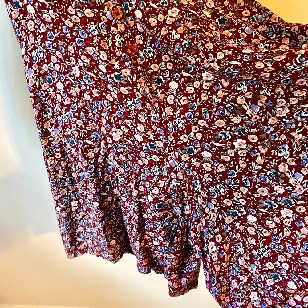 Vintage pink and burgundy floral romper - Picture 5 of 6